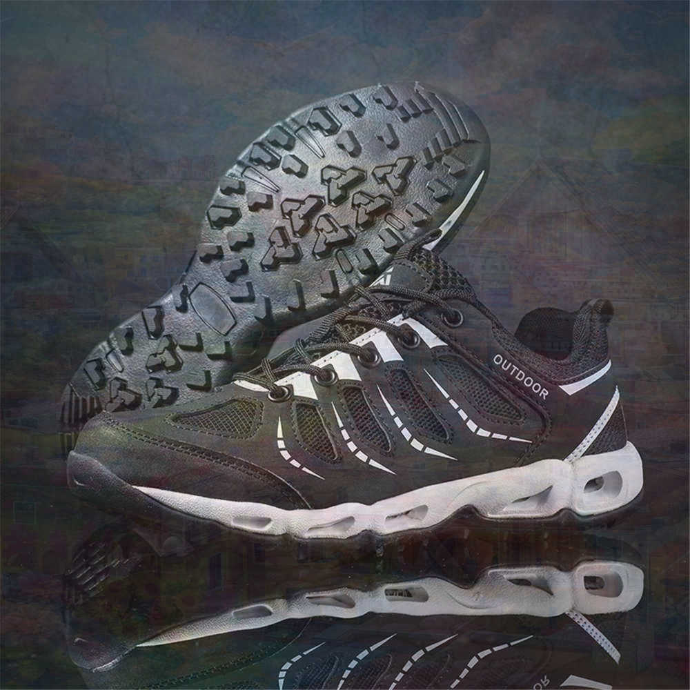 Sumer Round Tip Silver Sneaker - Luxury Lifestyle Brands 评论和价格