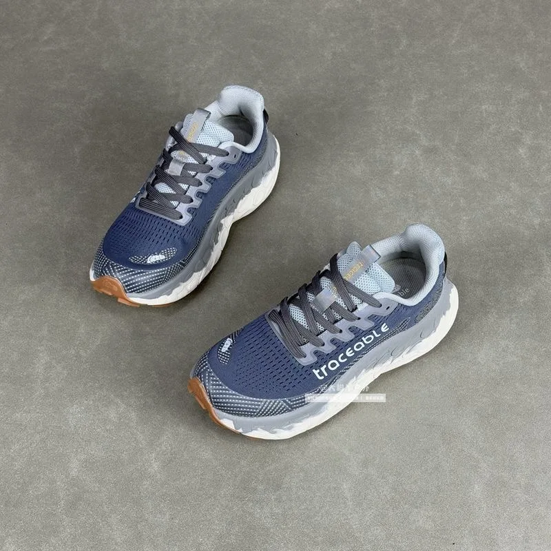 2026 Running Shoes For Unisex  - Luxury Lifestyle Brands 评论和价格